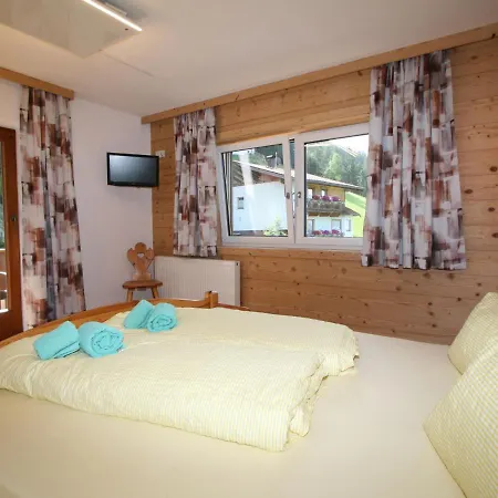 Kroell By Interhome Aschau Im Zillertal
